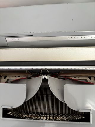 Máquina de escribir Olivetti Línea 88