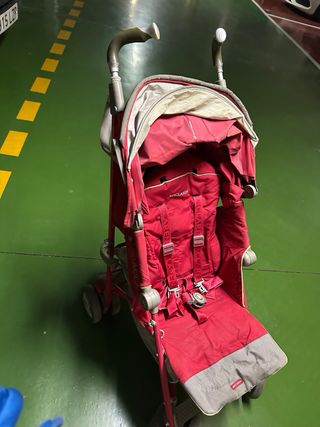 Silla de paseo Maclaren roja