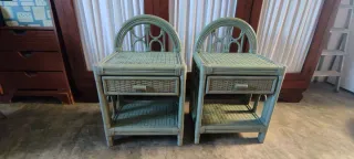 Comodini in rattan verde