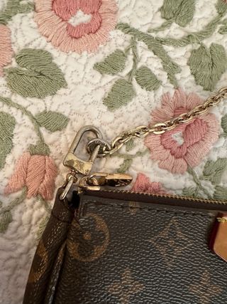 Pochette Louis Vuitton monogram