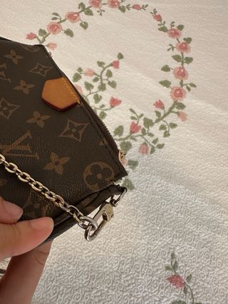 Pochette Louis Vuitton monogram