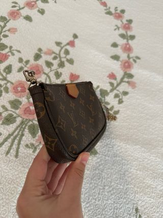 Pochette Louis Vuitton monogram