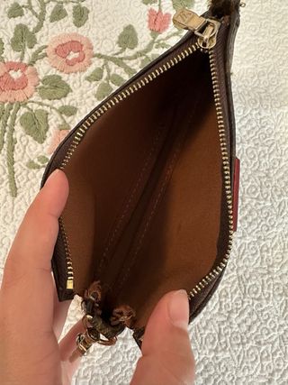 Pochette Louis Vuitton monogram