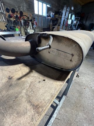 Sistema de escape montado en un focus st mk3