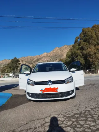 Volkswagen Touran 2015