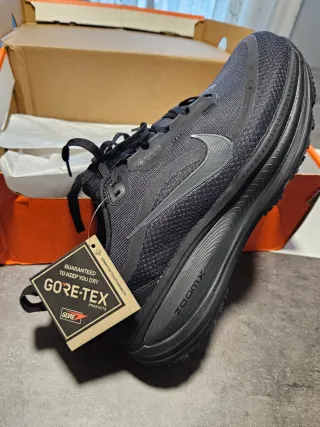 Nike Vomero 18 GTX Negro