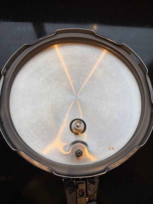 Olla Express Magefesa