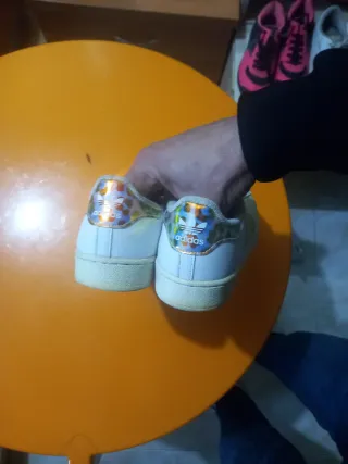 Adidas Bamba Mujer Blanco y Dorado