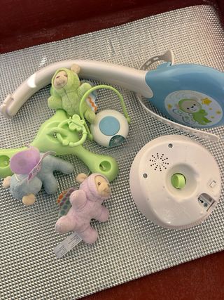 Móvil cuna musical con peluches