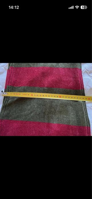 Bufanda Cortefiel hombre rayas verde y rojo