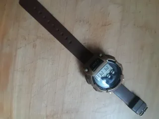 Reloj Casio Digital Marrón