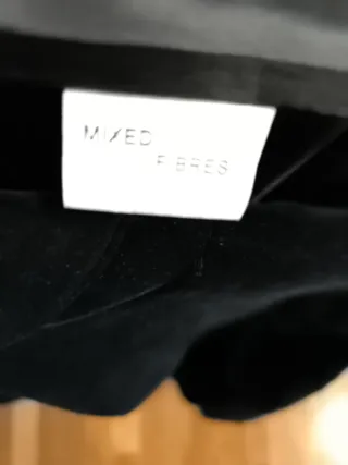 Abrigo gótico Raven negro