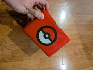 Deckbox 3D estuche Medallas Kanto - Pokémon