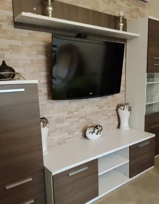 Vitrina Comedor Marrón y Blanca 2m