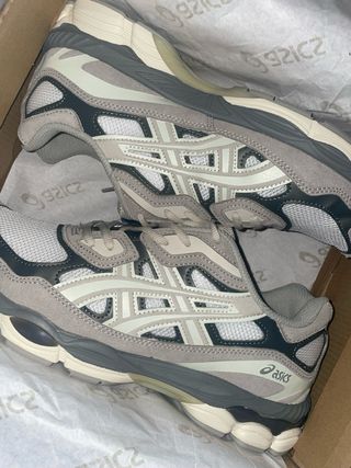 Asics Gel NYC Grigio Perla Taglia 45 Nuove