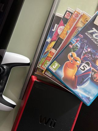 Nintendo Wii Roja + Juegos + mandos + cables!