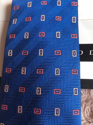 Corbata Cristian Lay Azul y Roja