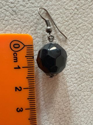 Cadena, colgante y pendientes