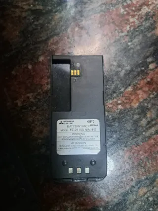 Teléfono Móvil Mitsubishi Azul