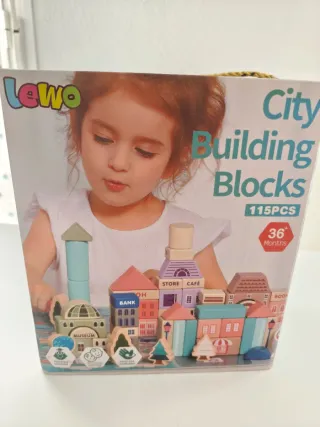 Bloques de madera construcción ciudad