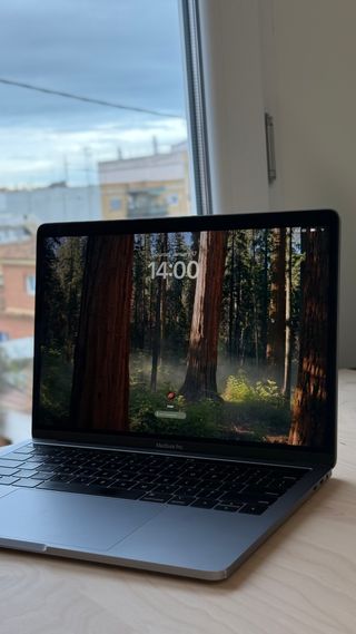 MacBook Pro 13 2018 i7 16GB 1TB