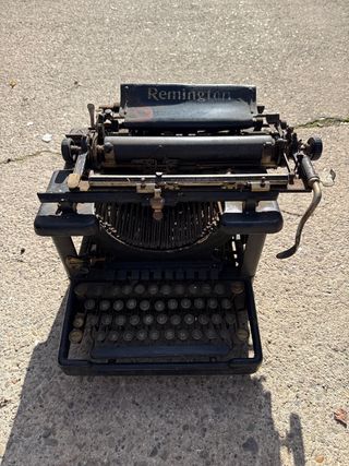 Máquina de escribir Remington antigua