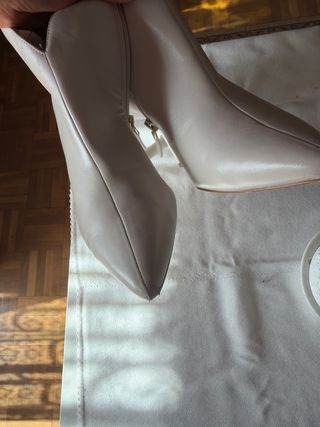 Botines Beige