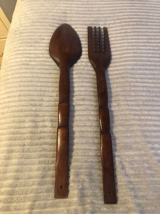 Decoración cocina madera cubiertos