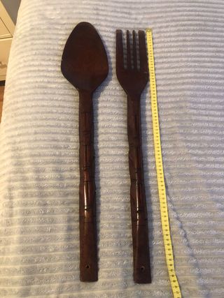 Decoración cocina madera cubiertos