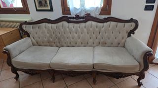 Divano vintage beige e marrone