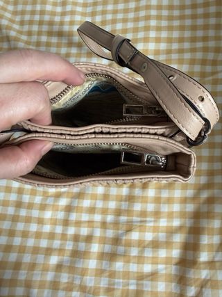 Sandalias de piel y bolso conjunto