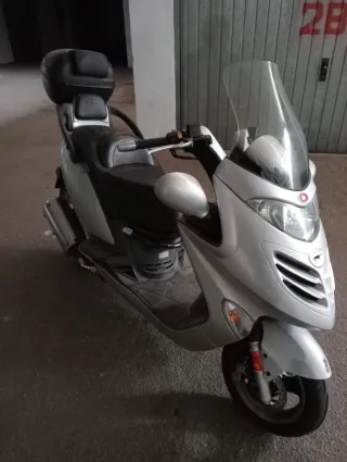 Kymco Grand Dink 250cc