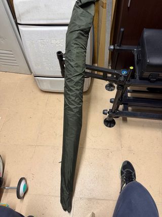 Soporte para paraguas de pesca