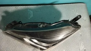 Faro Izquierdo Toyota Yaris 2017 a 2020