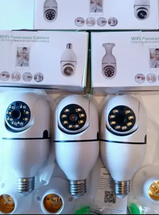 3 Cámaras IP WiFi E27