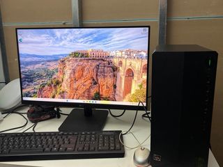 PC HP Pavilion Gaming + Monitor LG 75Hz