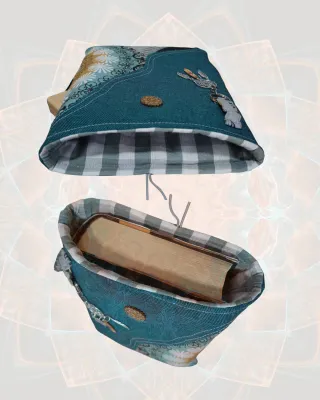 Funda de libro tejana