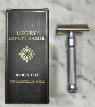 Rasoio Legione Slant