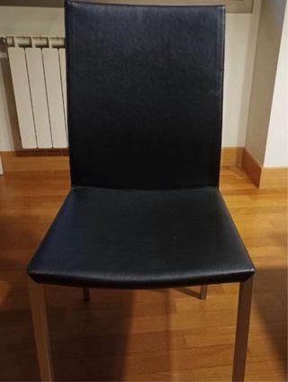 Mesa extensible comedor + 4 sillas