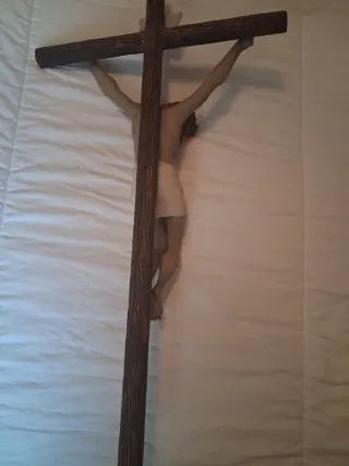 Cristo antiguo grande de olot con sello