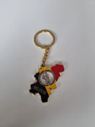 Llaveros varios: Grecia, Bélgica, Ala