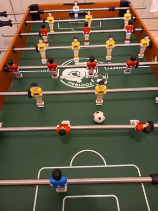 Futbolín de madera