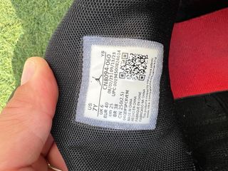 Zapatillas Nike Jordan Max Aura 2 Negras Rojas