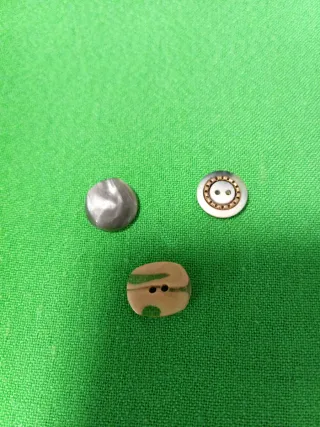 Lote 7: Botones Surtidos