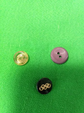 Lote 7: Botones Surtidos