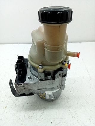 BOMBA DIRECCION DACIA DOKKER (2)