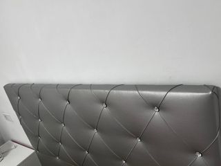 Cabecero de matrimonio plateado