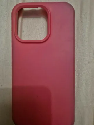 Custodia in silicone per iPhone 14 Pro colore Rosso