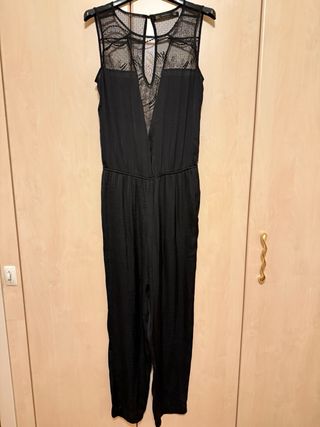 Mono negro Zara encaje