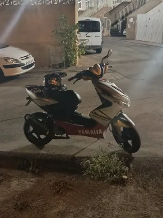 Moto Scooter Yamaha 50cc